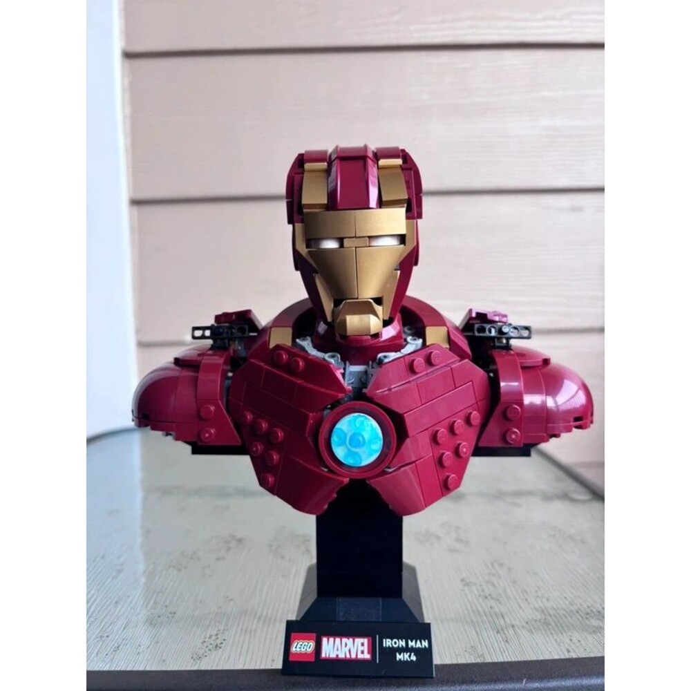 Lego Marvel Iron Man MK4 Bust 76327